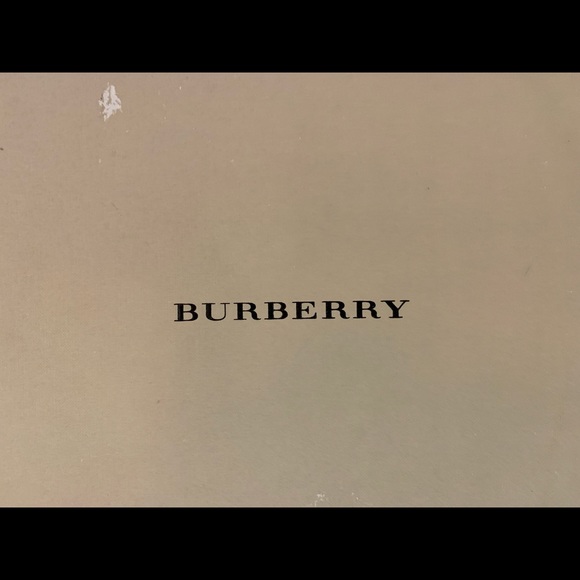 Burberry White Sandals - size 38 - Picture 8 of 11